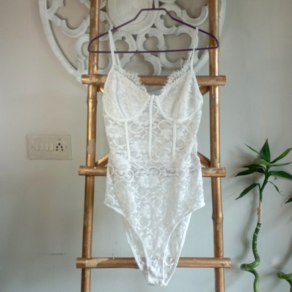 White Lace Body Suit - Picture 3 of 10